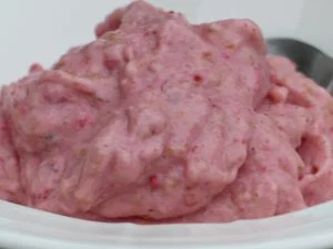 Banana, berry and linseed ice cream. Healthy, omega-3, lower GI, no added sugar and delicious.