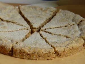 Gluten-free shortbread made with linseed flax porridge