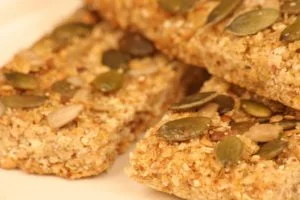 Recipe to make your own healthy Flapjack with Flax Farm freshly-milled cold-ground linseed (flaxseed).